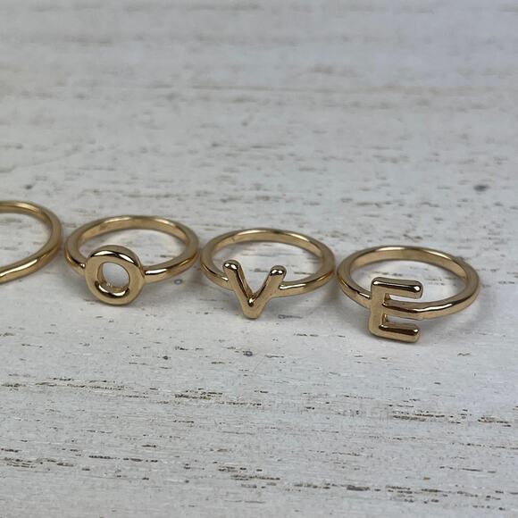 💕 NWOT Gold Tone L O V E Midi Ring Set Size 3 - 3.5 LOVE Stacking Rings - Picture 12 of 14